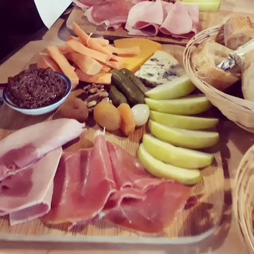 Opinii despre Le Gros Corbeau în Angoulême - Restauration