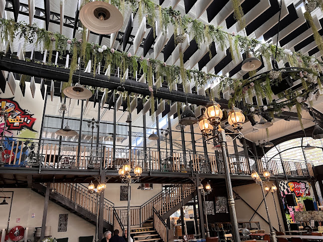 Dame d4 Café - Restauration