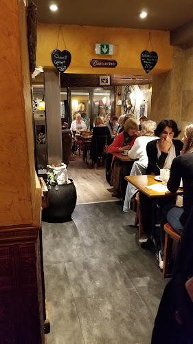 Place Plumereau, 14 Rue du Grand Marché, 37000 Tours