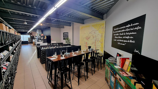 Rhône Magnum par Cyril & Laëtitia, cavistes - Restauration