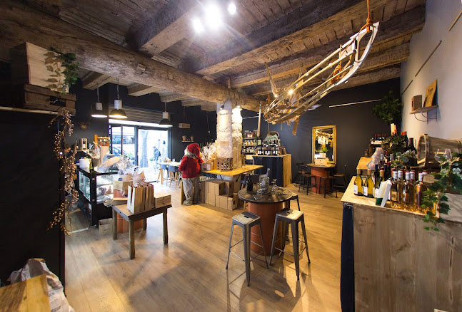 Opinii despre La Cave de Marinette în Marseille - Restauration