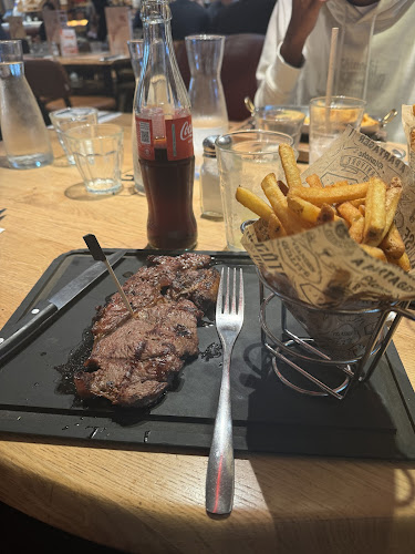 Hippopotamus Belle Epine