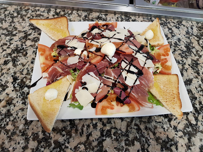 386 Av. Victor Hugo, 83600 Fréjus