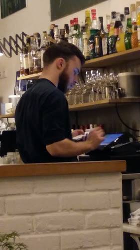 Les Fines Herbes - Restauration