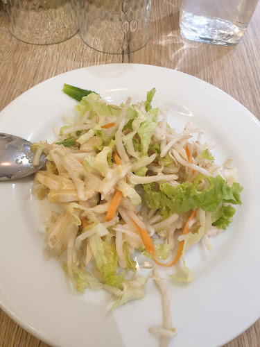 Opinii despre Chez Lau în Courbevoie - Restauration