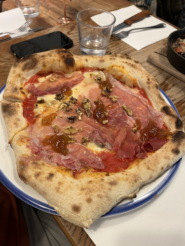 Antonia - Le Clan des Mamma, Pizzas & Cocktails - Le Mans - Restauration