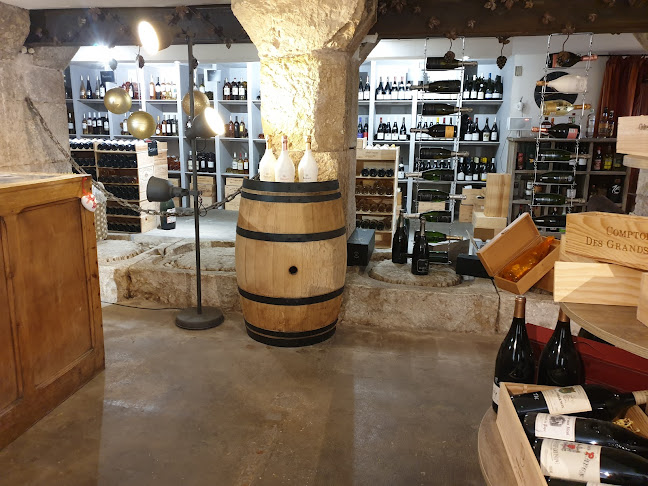 12 Av. Gallieni, 83110 Sanary-sur-Mer, France