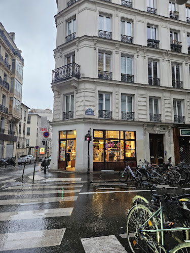 32 Rue du Château d'Eau, 75010 Paris