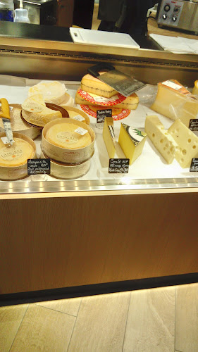 Opinii despre Fromagerie Germain în Le Montsaugeonnais - Restauration