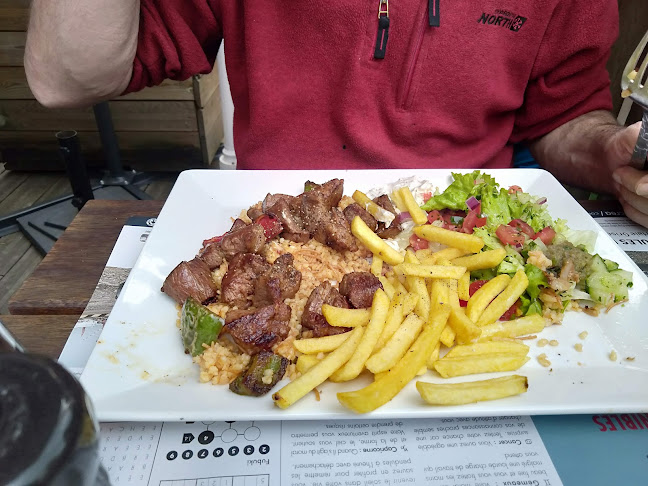 Comentarii opinii despre Min's