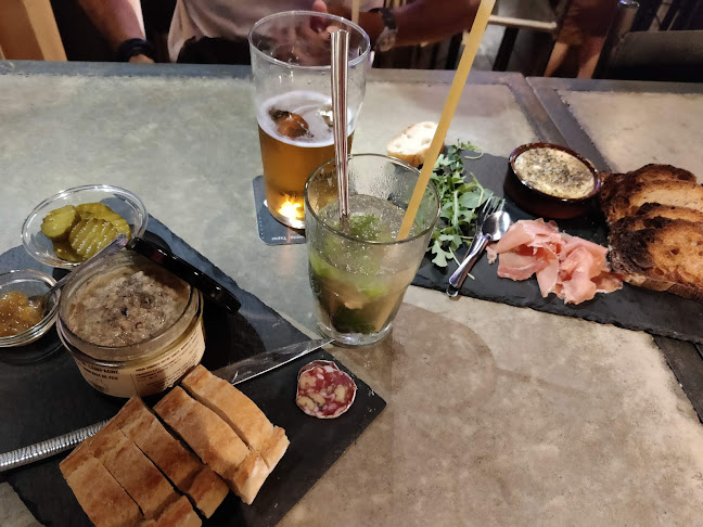 Opinii despre Bar Les Gamins în Lyon - Restauration