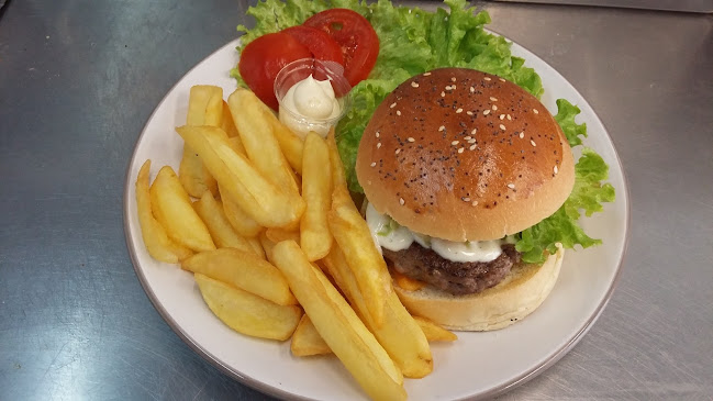 Le p'tit casse croûte - Saint-Priest