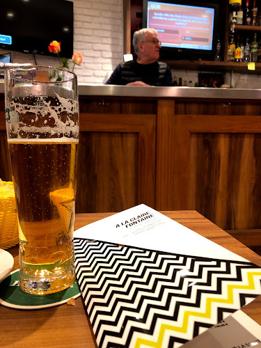 A La Claire Fontaine - Restauration