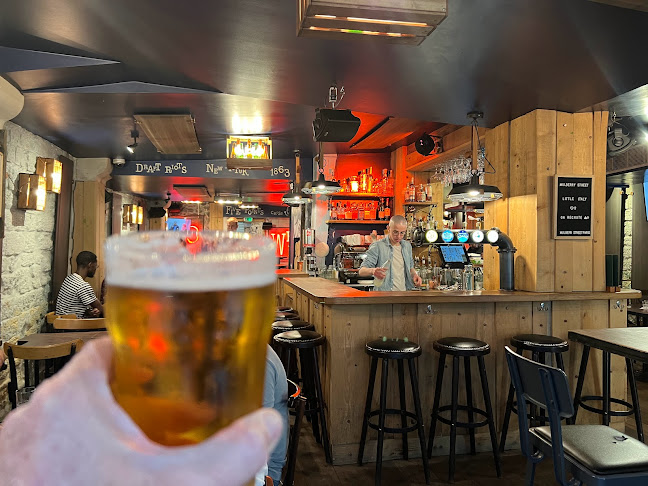 20 Rue de la Huchette, 75005 Paris