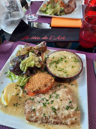 2 Pl. Camille Bouvet, 40100 Dax