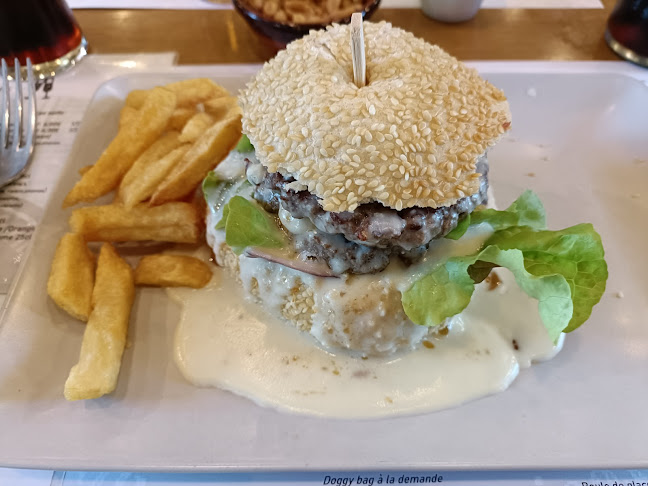 Estaminet de la ferme du Mont Saint Jean - Restauration