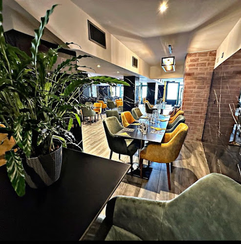 Comentarii opinii despre La Palmeraie de Beni Mellal ( La Cantine de beni Mellal)