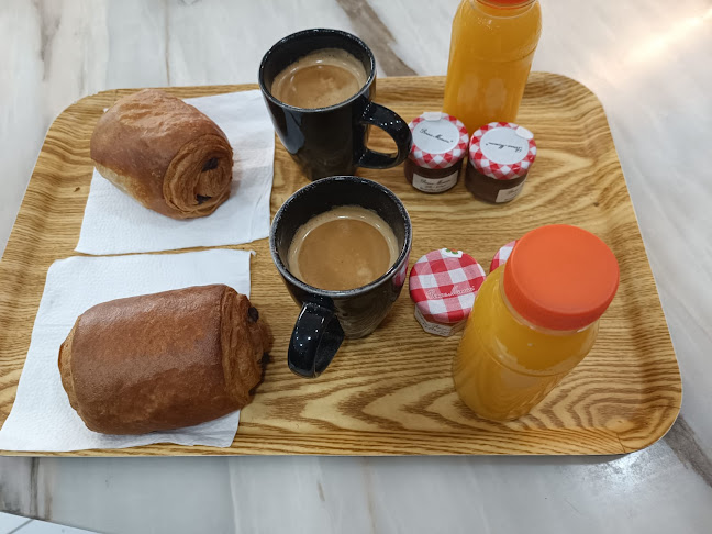 3 Bd Gaston Ramon, 13009 Marseille