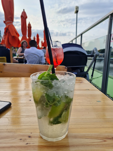 Opinii despre Café Oz Rooftop - The Australian Bar în Paris - Restauration