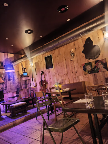 Comentarii opinii despre La Case Du Saloum