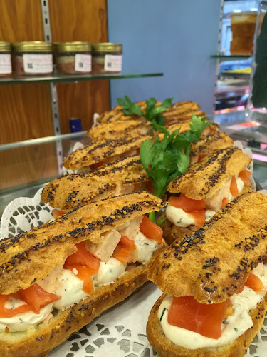 Comentarii opinii despre Charcuterie des Familles Hervé Beyrolle