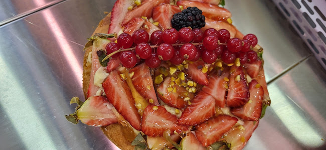 Comentarii opinii despre Bagatelle