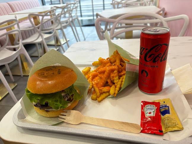 Ghost Burger Cours Lafayette - Restauration