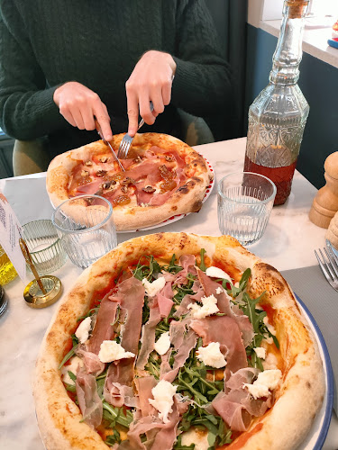 Opinii despre Antonia - Le Clan des Mamma, Pizzas & Cocktails - Le Mans în Le Mans - Restauration