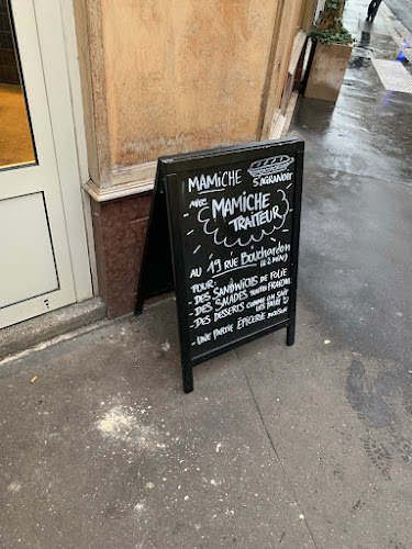 32 Rue du Château d'Eau, 75010 Paris