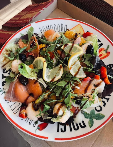 Comentarii opinii despre La Famiglia