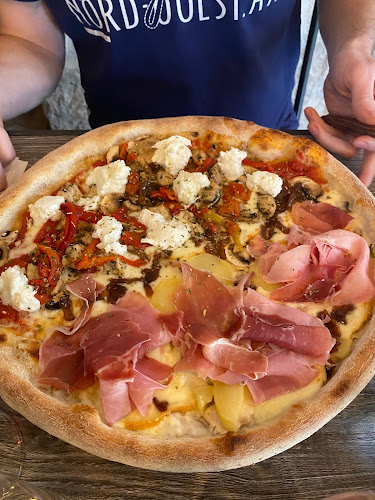 Comentarii opinii despre Lou bew