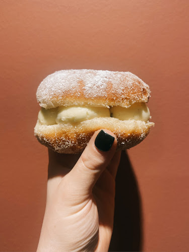 Comentarii opinii despre Cafe Max by Chloé