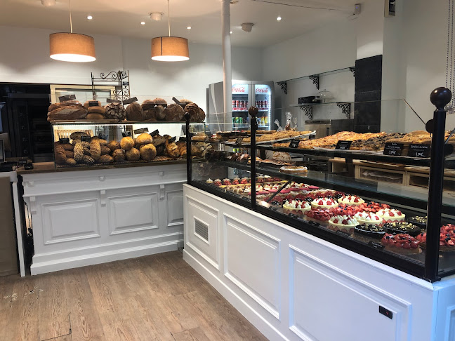 134 Rue St Charles, 75015 Paris, France