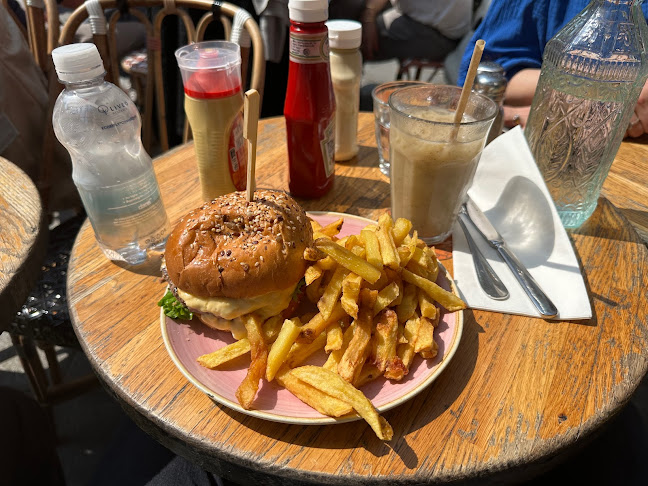 Opinii despre Café Crème în Paris - Restauration