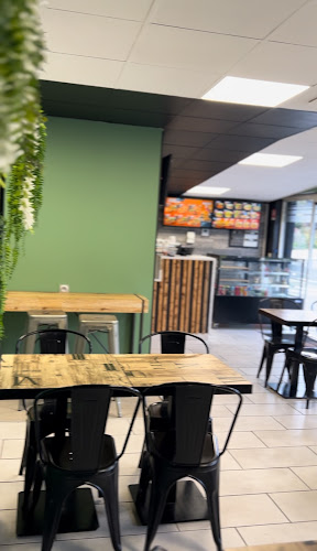 Opinii despre Maxi Burger în Nîmes - Restauration