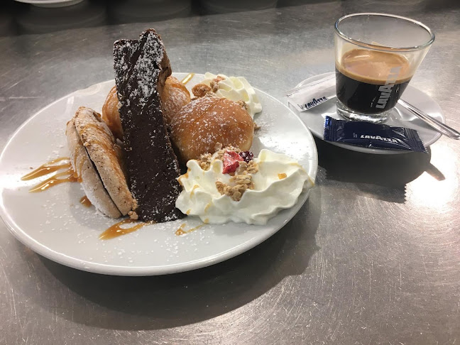 Le Café Gourmand