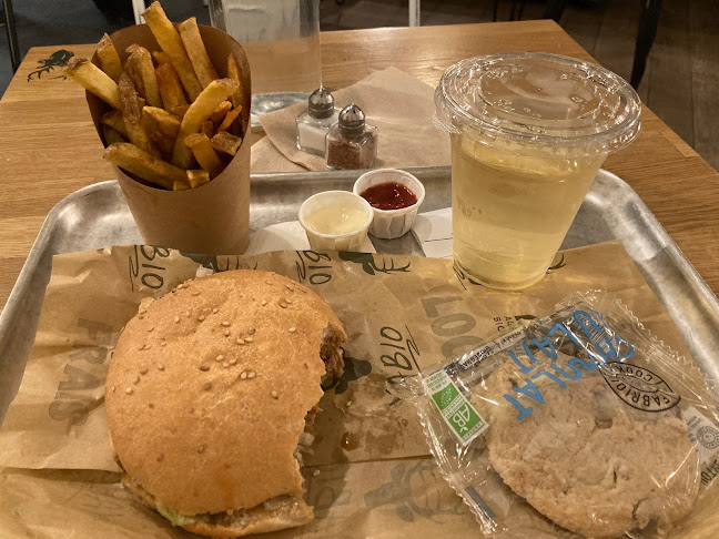 Comentarii opinii despre Yabio - Bellecour - Burgers cools et Lyonnais !