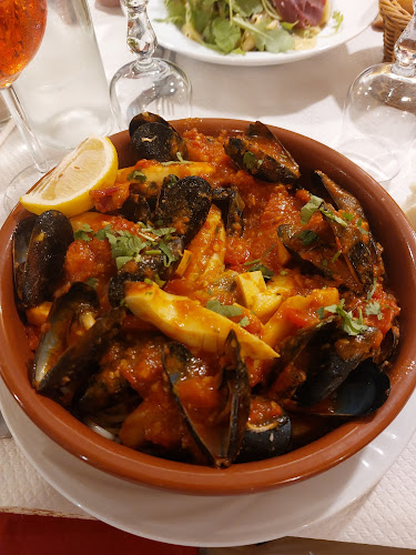 Comentarii opinii despre Luna Rossa