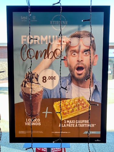 Comentarii opinii despre ETIENNE Coffee & Shop Orange