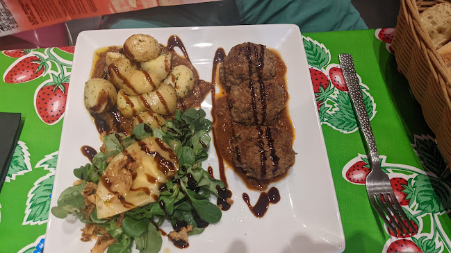 Chez Ta Mere - Restauration