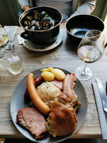 𝐋𝐚 𝐓𝐚𝐯𝐞𝐫𝐧𝐞 Table de Caractère 𝐌𝐞𝐭𝐳 - Metz