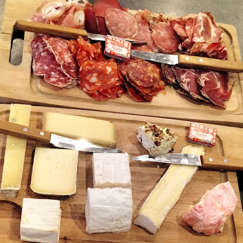 Drop Of Wine - Troyes