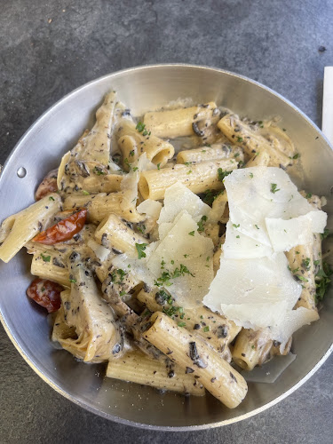 7 Pl. de Toscane, 77700 Serris