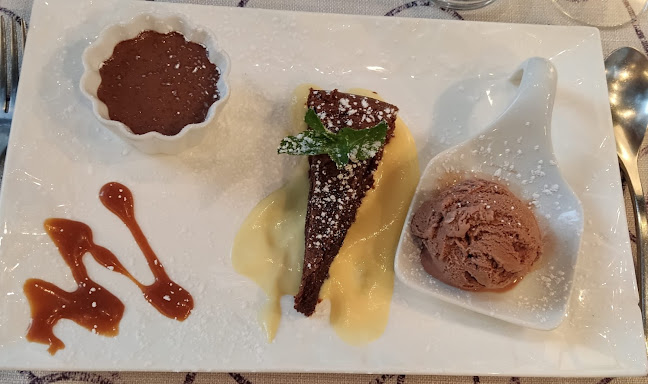 Comentarii opinii despre Le 4