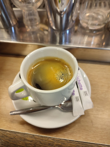 Opinii despre Le Servonnais Bar Tabac PMU Loto Brasserie Cigarette électronique în Pontault-Combault - Restauration