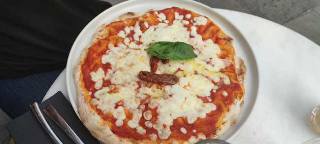 20 Rue du Général Leclerc, 78000 Versailles