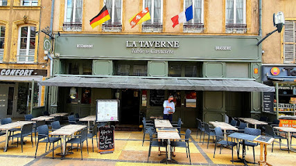 𝐋𝐚 𝐓𝐚𝐯𝐞𝐫𝐧𝐞 Table de Caractère 𝐌𝐞𝐭𝐳