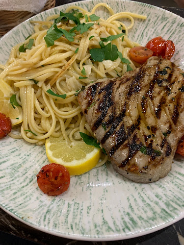 Pépone trattoria & café - Restauration