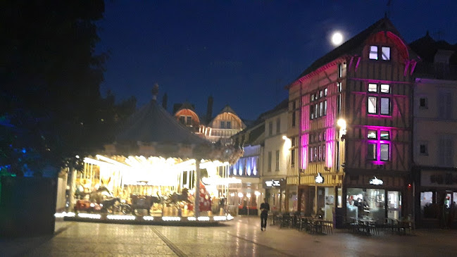 8 Pl. Maréchal Foch, 10000 Troyes