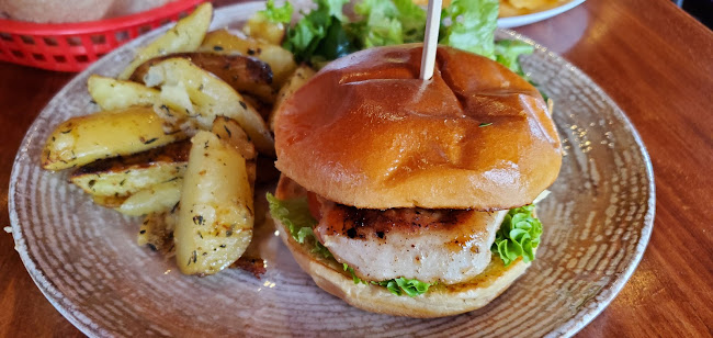 Opinii despre The Great Canadian Pub în Paris - Restauration